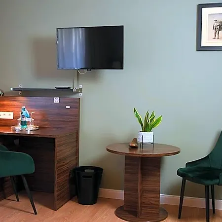 Landhotel 호텔 울프스루겐
