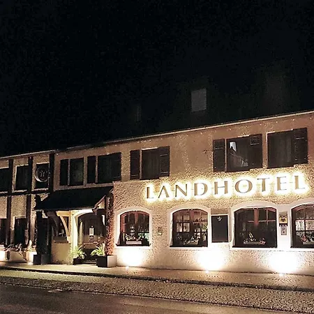 Landhotel 3* 울프스루겐
