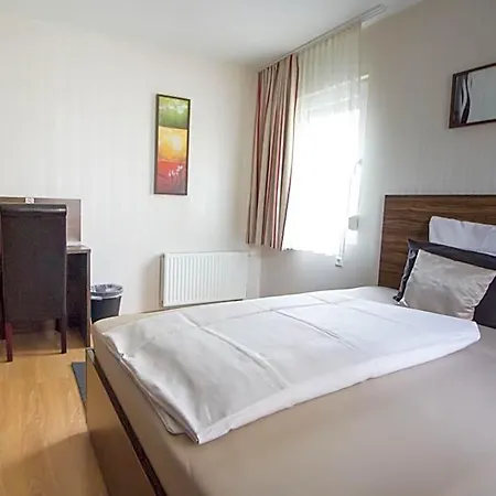 Landhotel 3*