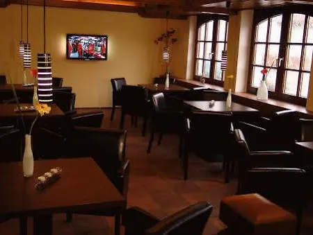 ホテル Landhotel Wolfschlugen