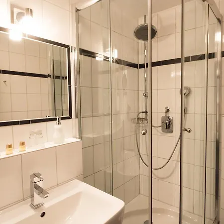 Ξενοδοχείο Landhotel 3*