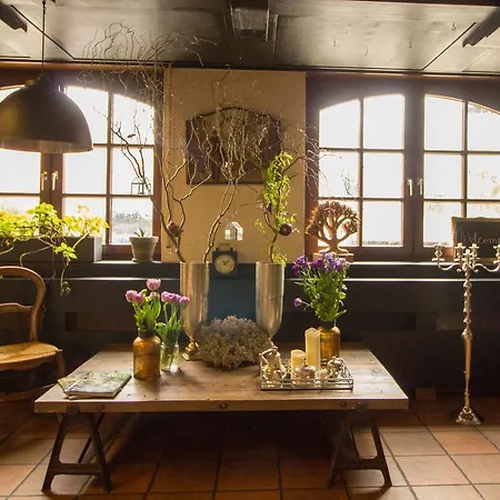 Landhotel 3* Wolfschlugen