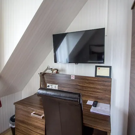Landhotel 3* 울프스루겐