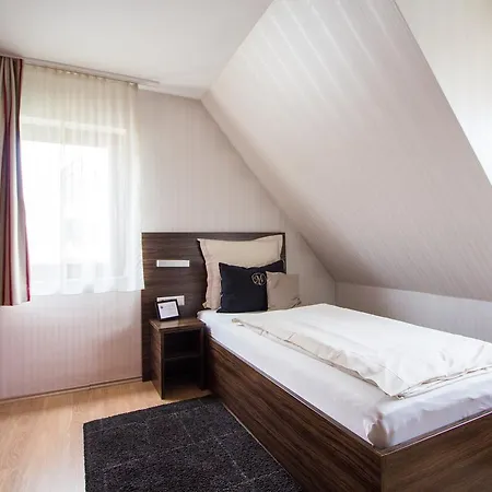 호텔 Landhotel 3*