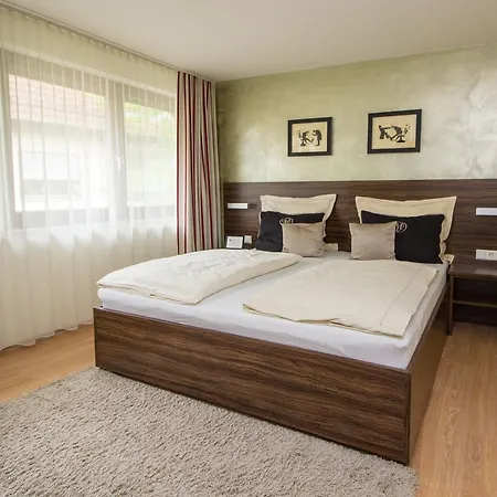 Landhotel
