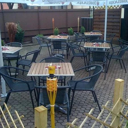 Landhotel Wolfschlugen